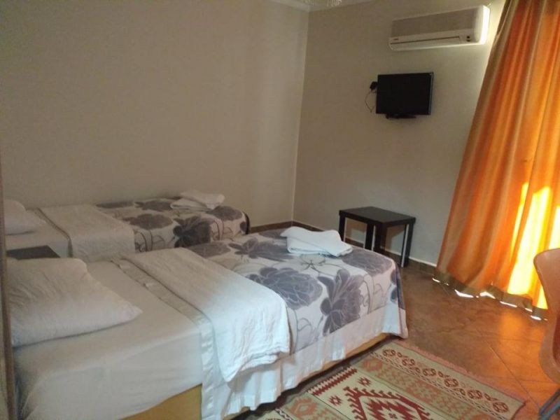 LE MORAL APARTMENT