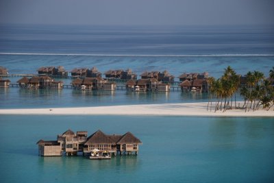 GILI LANKANFUSHI