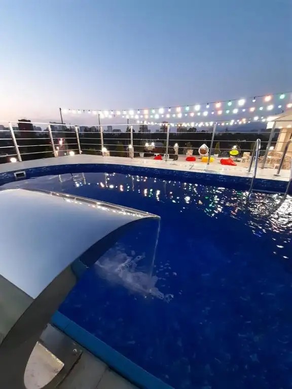 WAVE HOTEL
