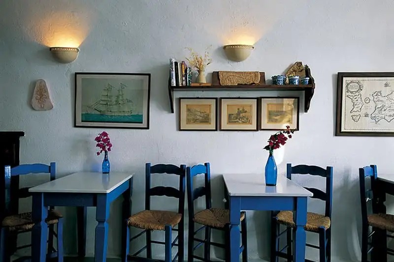 ALTANA TRADITIONAL HOUSES & SUITES