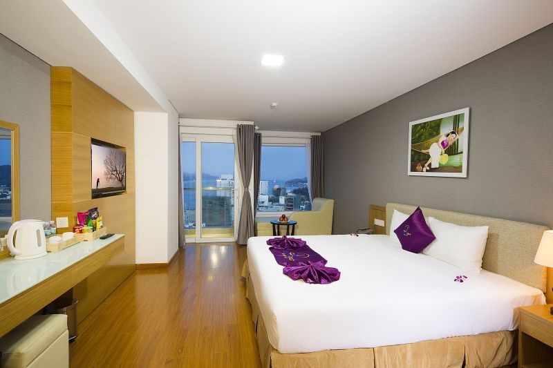 suite sea view balcony