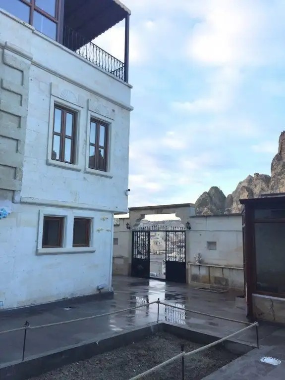 OZBEK STONE HOUSE