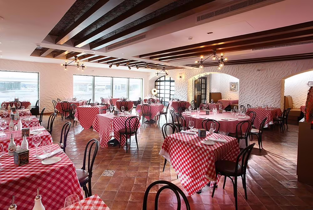 METROPOLITAN SHEIKH ZAYED ROAD