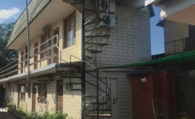 НА МОСКОВСКОМ ПРОЕЗДЕ