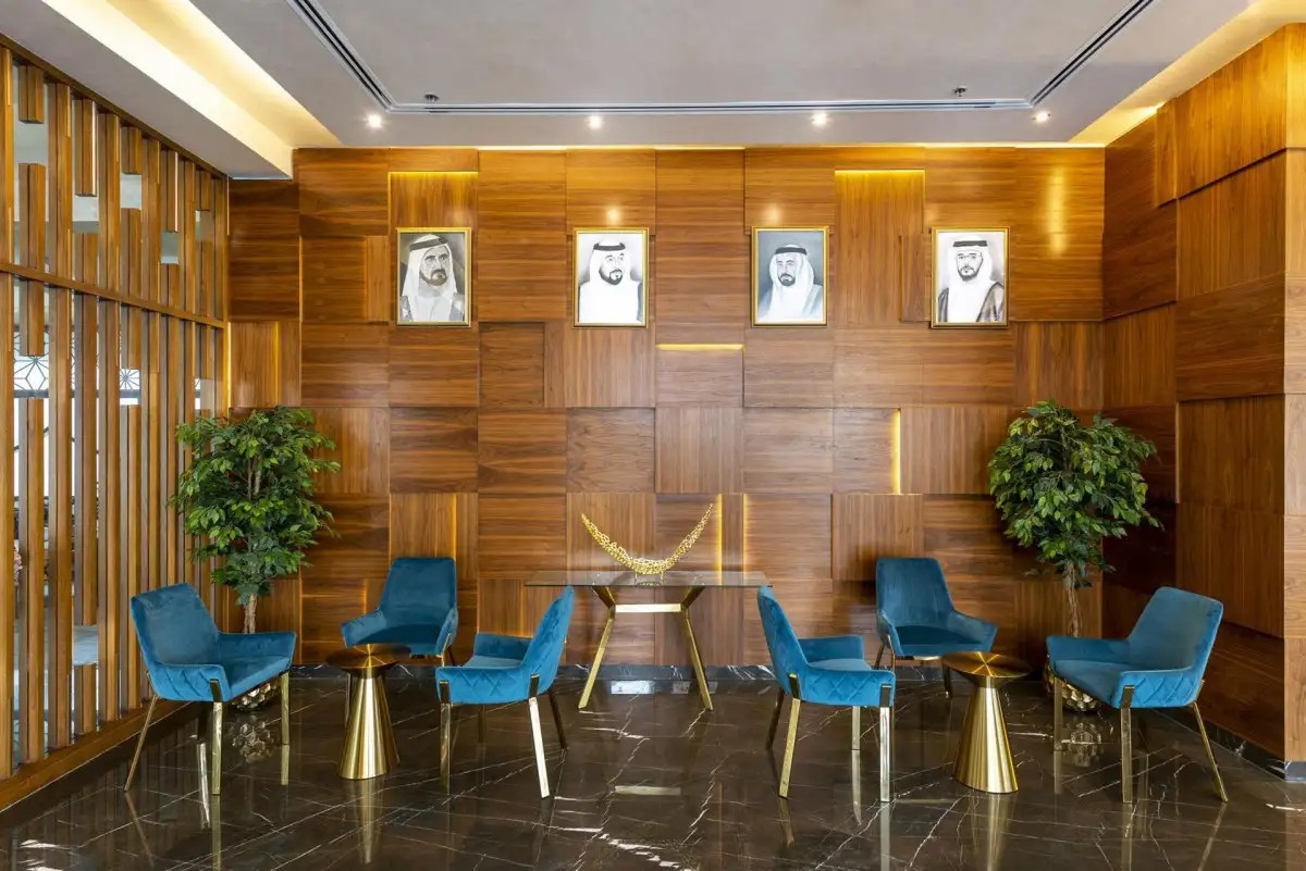 LUXE GRAND HOTEL APARTMENTS
