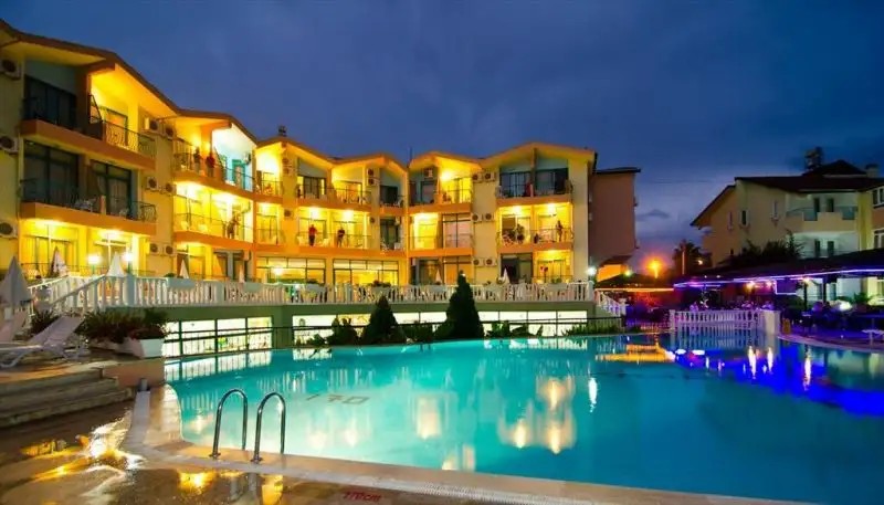 CES PARK HOTEL