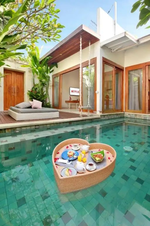 THE JIMBARAN VILLA