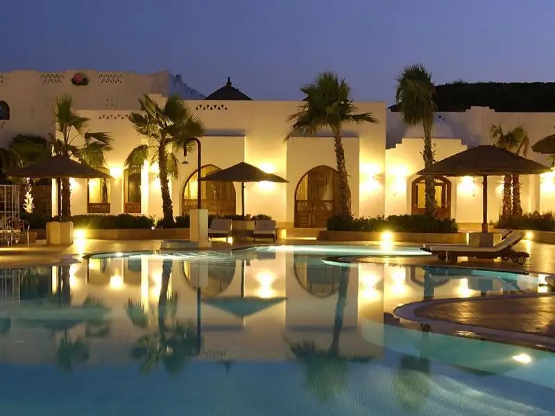 DOMINA CORAL BAY RESORT DIVING SPA & CASINO