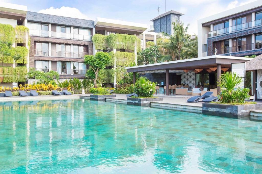 LE GRANDE ULUWATU