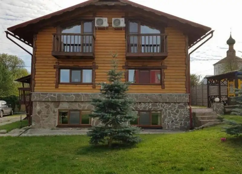 ГОСТЕВОЙ ДОМ У РЕКИ 44