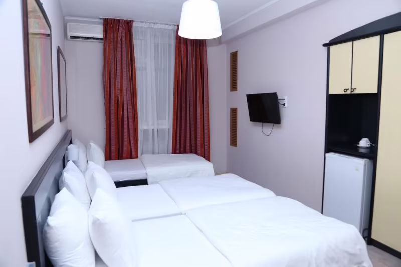 TASTE HOTEL