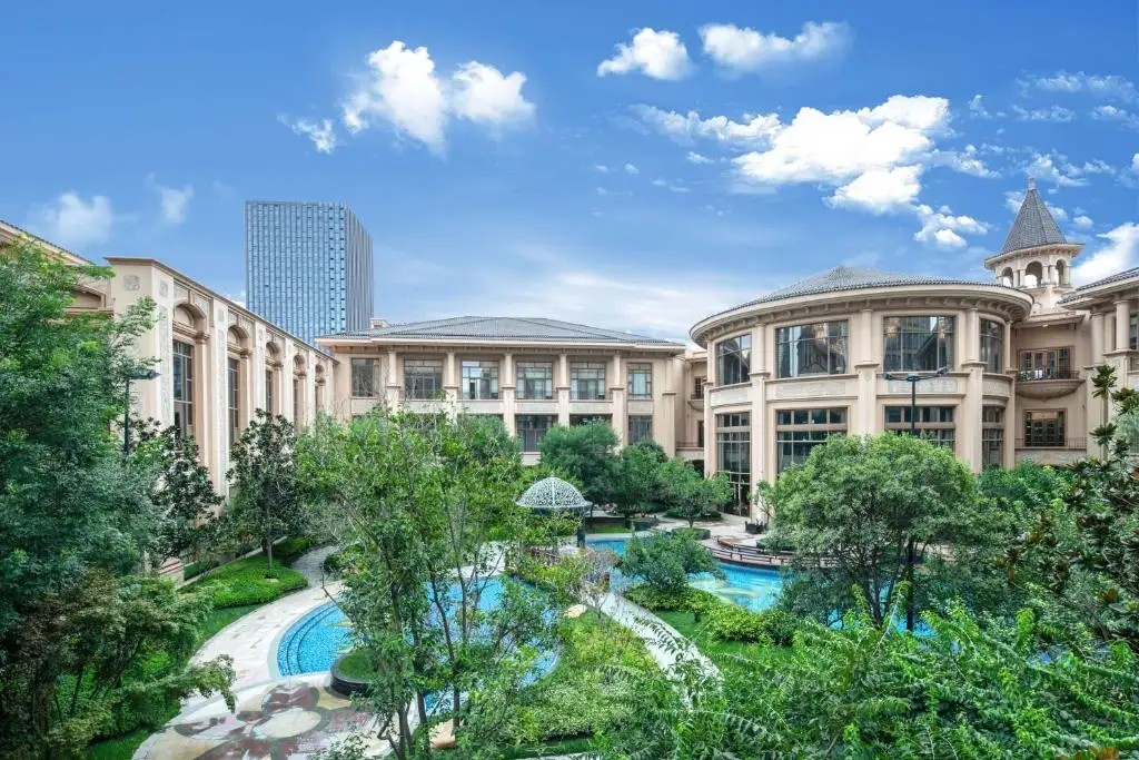 CHATEAU STAR RIVER SHAANXI