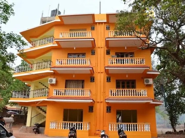 DA ORANGE HOUSE