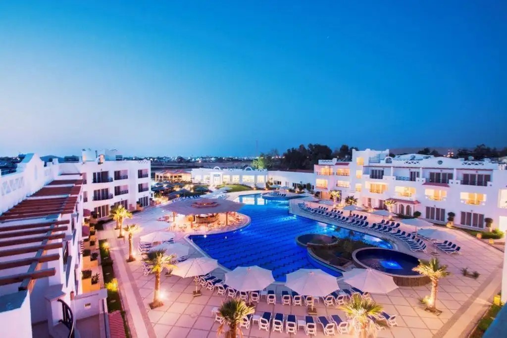 OLD VIC SHARM