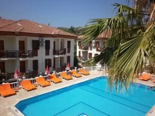 QUALIA PARK HOTEL