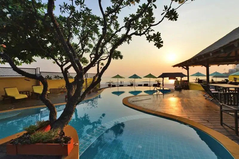 SUPATRA HUA HIN RESORT