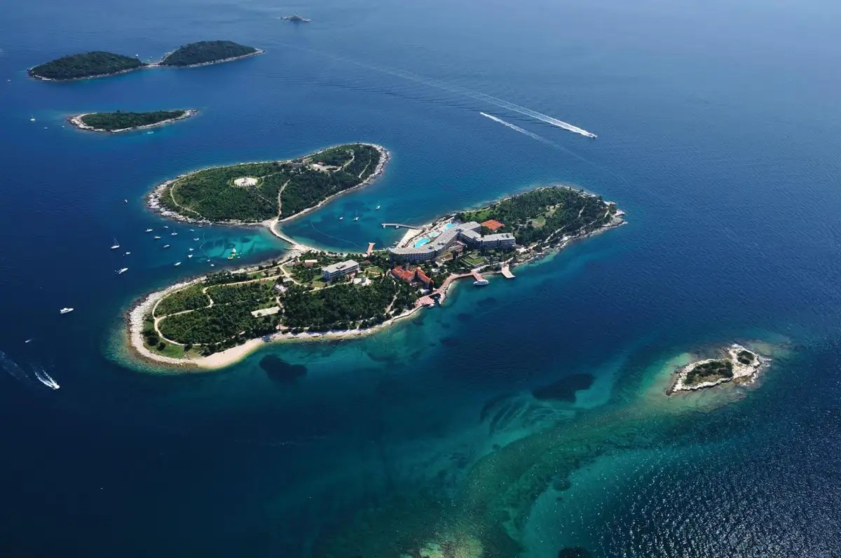 ROYAL ORCHID RESORT
