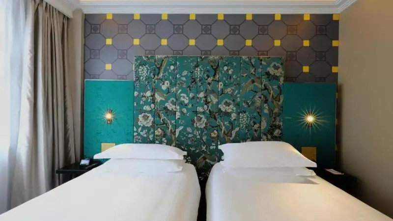 JINJIANG METROPOLO SHANGHAI XINTIANDI HOTEL