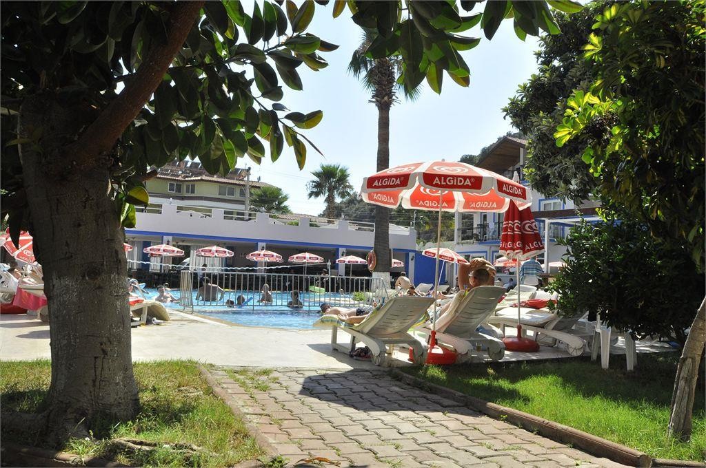 AKDENIZ BEACH