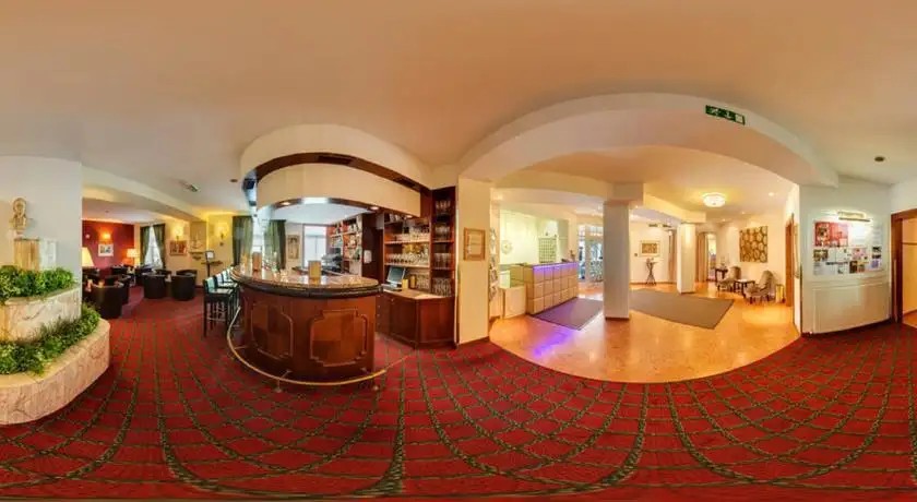 GOLDENES THEATERHOTEL