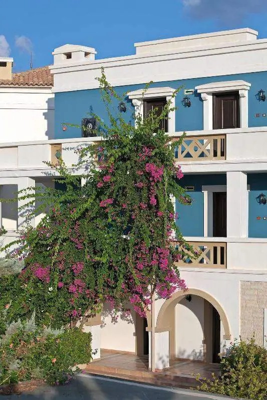ALDEMAR ROYAL MARE SUITES