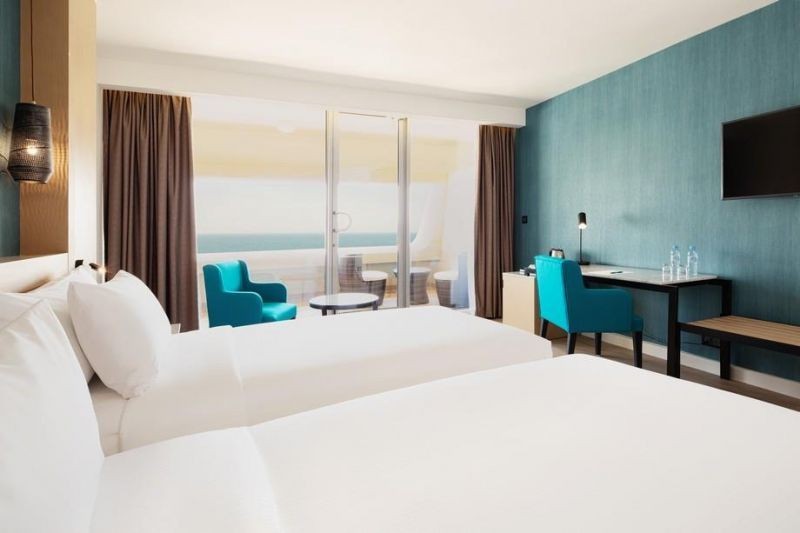 deluxe sea view