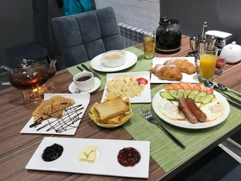 MAXX INN