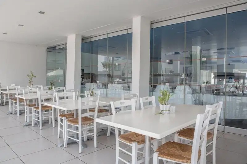 TSOKKOS HOLIDAY HOTEL APTS
