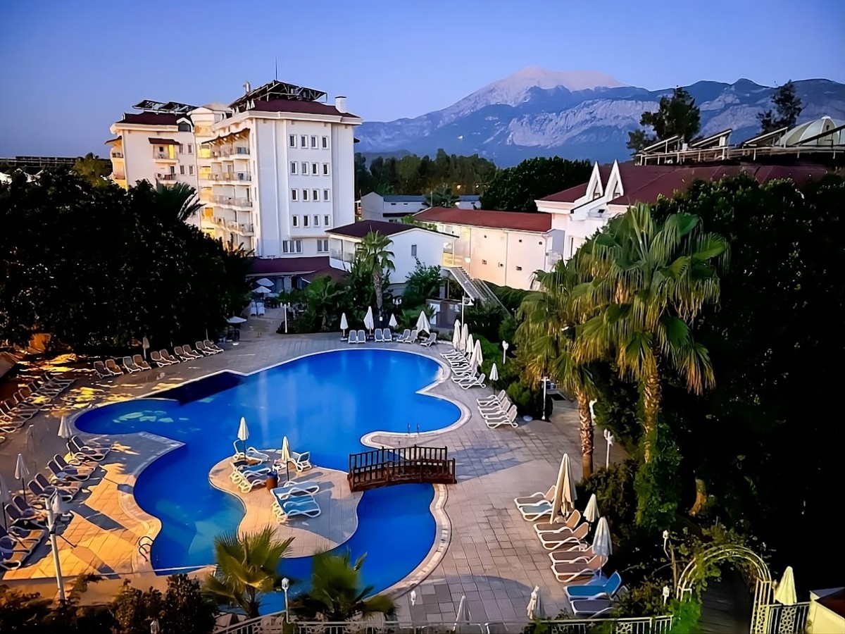 GRAND MIRAMOR HOTEL & SPA
