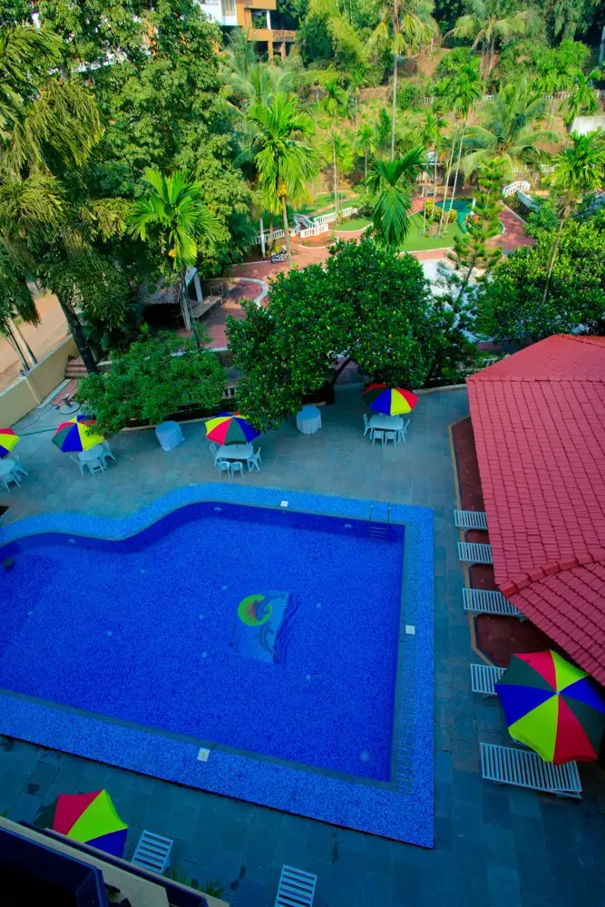 RENDEZVOUS BEACH RESORT DONA PAULA
