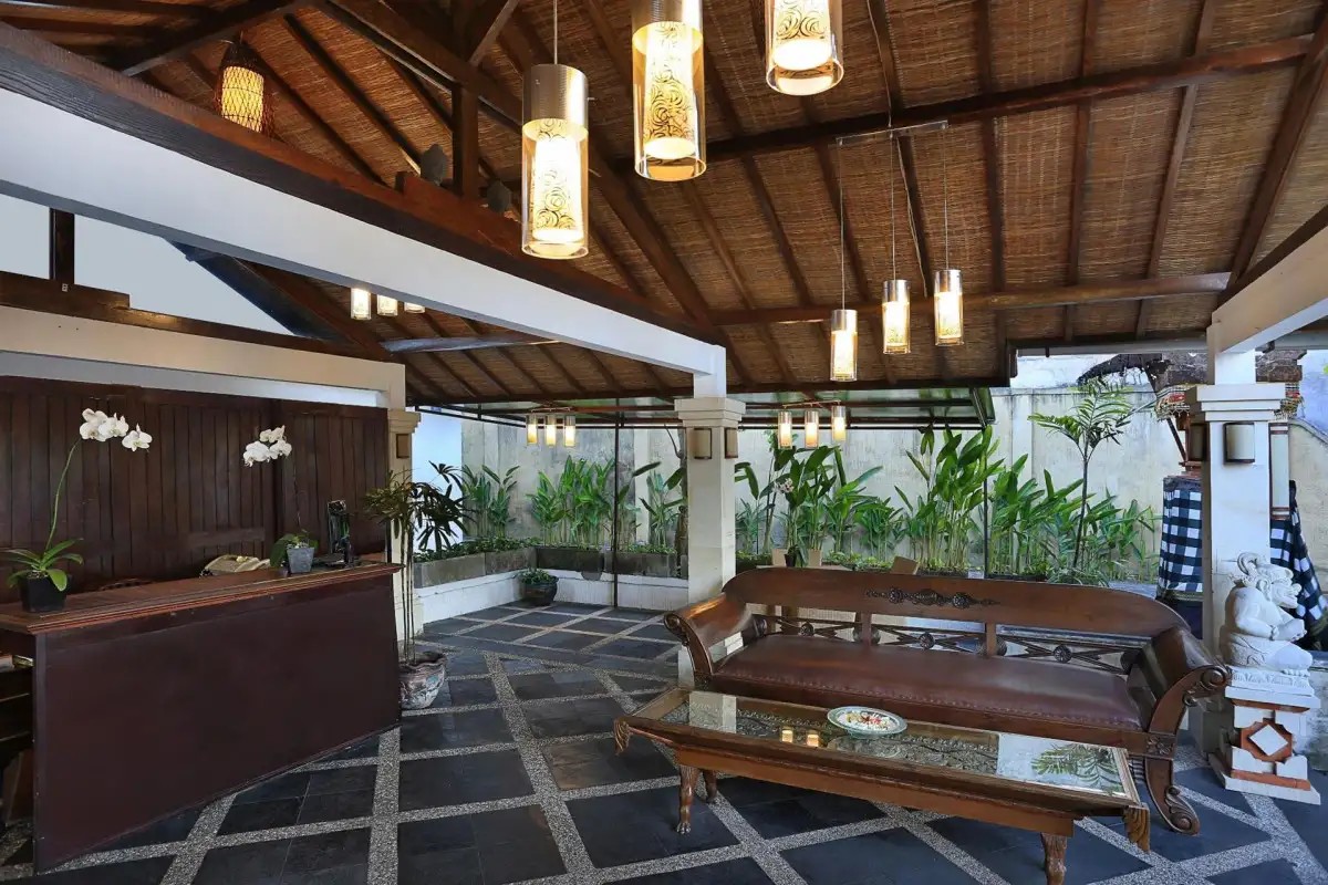 DAMPATI VILLAS