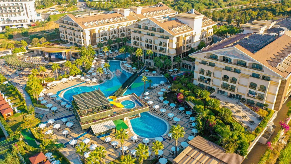 DIAMOND EXCELLENCE RESORT & SPA (EX. CRYSTAL PALACE LUXURY)
