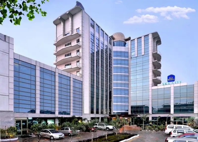BEST WESTERN SKYCITY