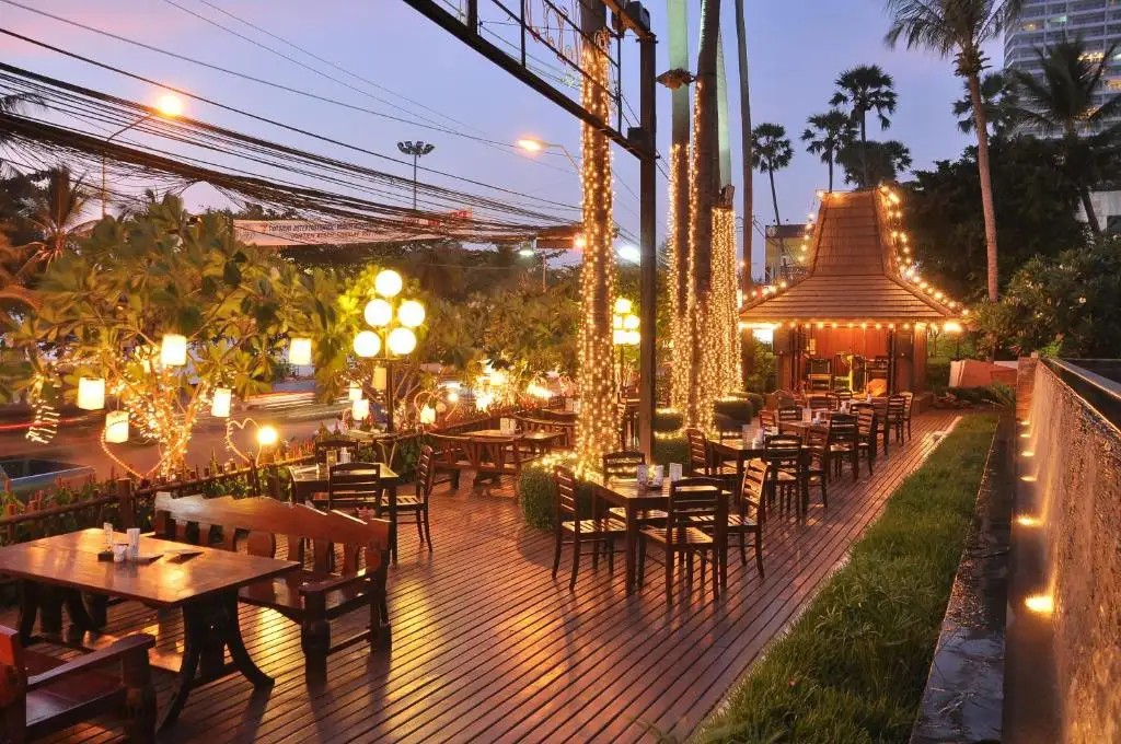 JOMTIEN PALM BEACH