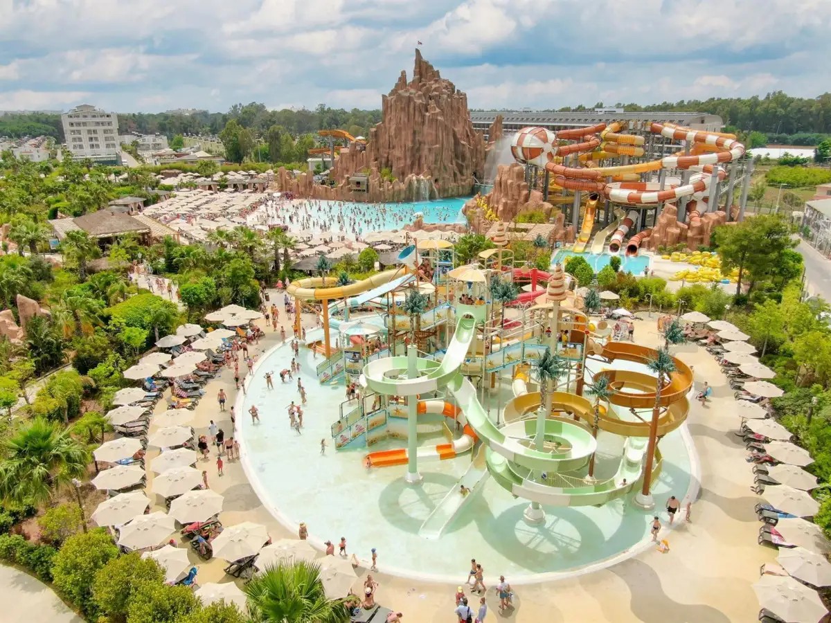 THE LAND OF LEGENDS KINGDOM (EX. RIXOS THE LAND OF LEGENDS THEME PARK)
