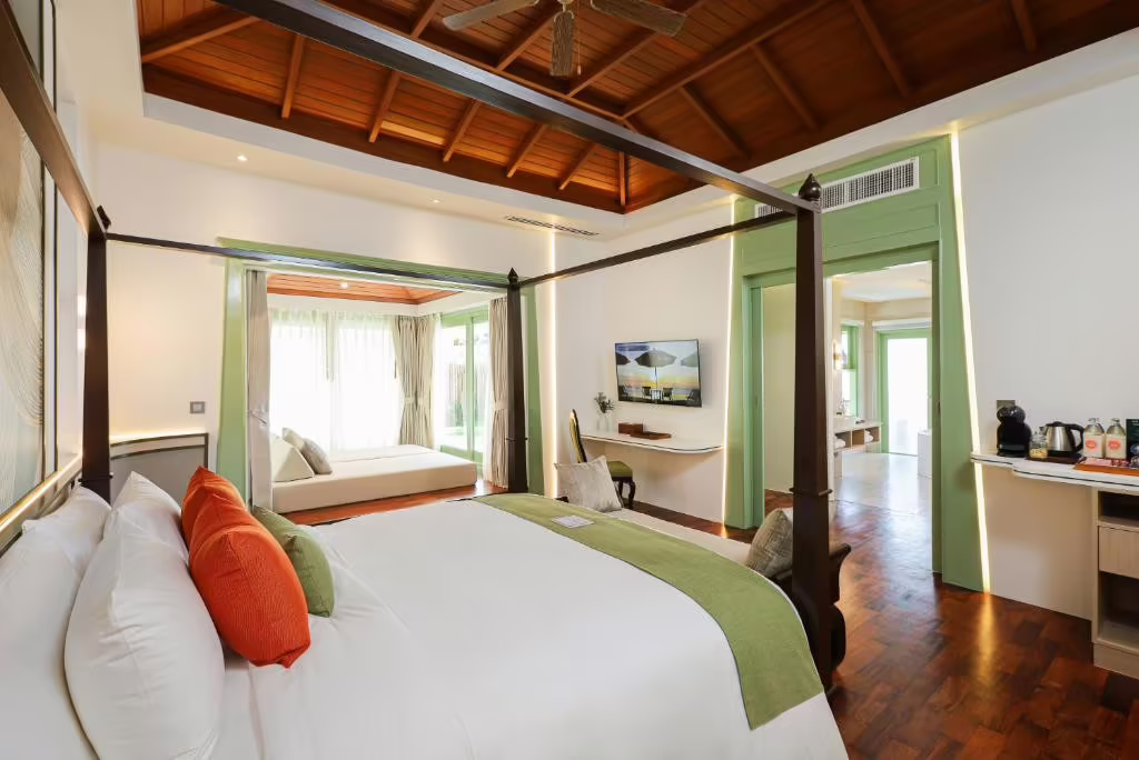 LA SOLAYA KHAO LAK (EX. MUKDARA BEACH VILLA & SPA)