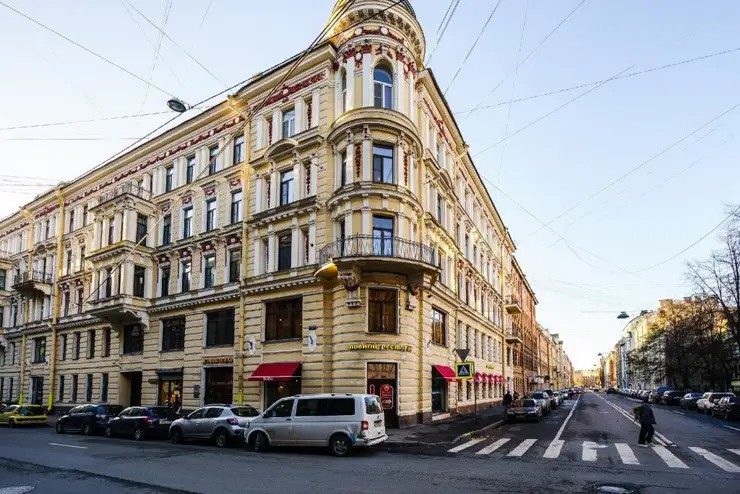 АТРИУМ С. ПЕТЕРБУРГ