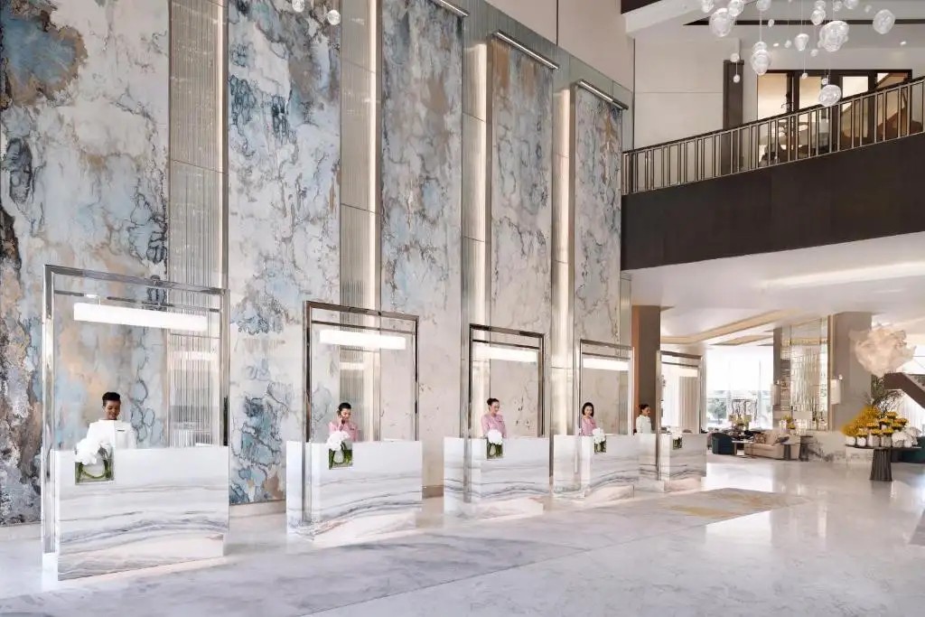 THE ADDRESS DOWNTOWN DUBAI