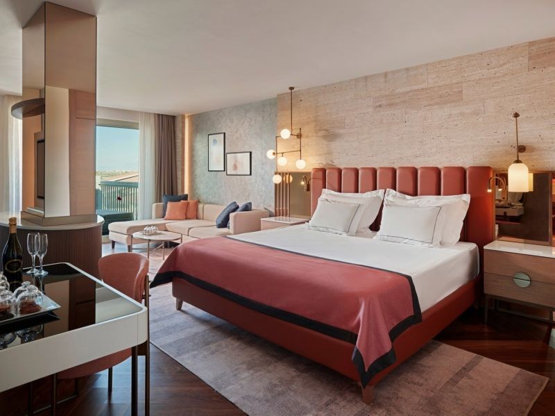 penthouse suite with turkish bath & jacuzzi