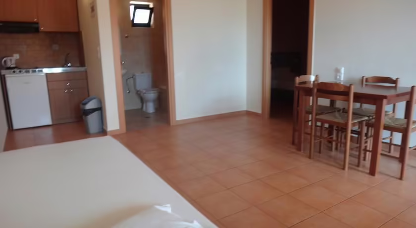 DIA APARTMENTS