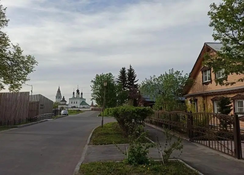 АВГУСТИН