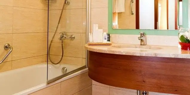 GREENFIELD HOTEL GOLF & SPA