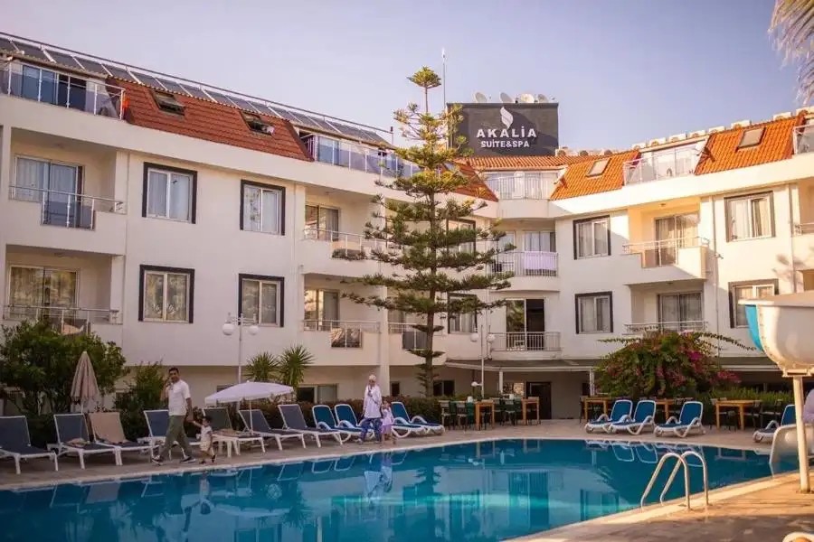 AKALIA SUITE HOTEL & SPA (EX. RISUS)