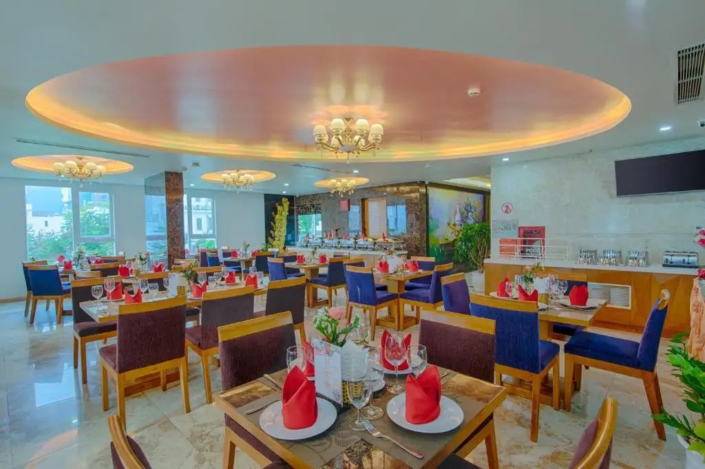 SEA QUEEN HOTEL