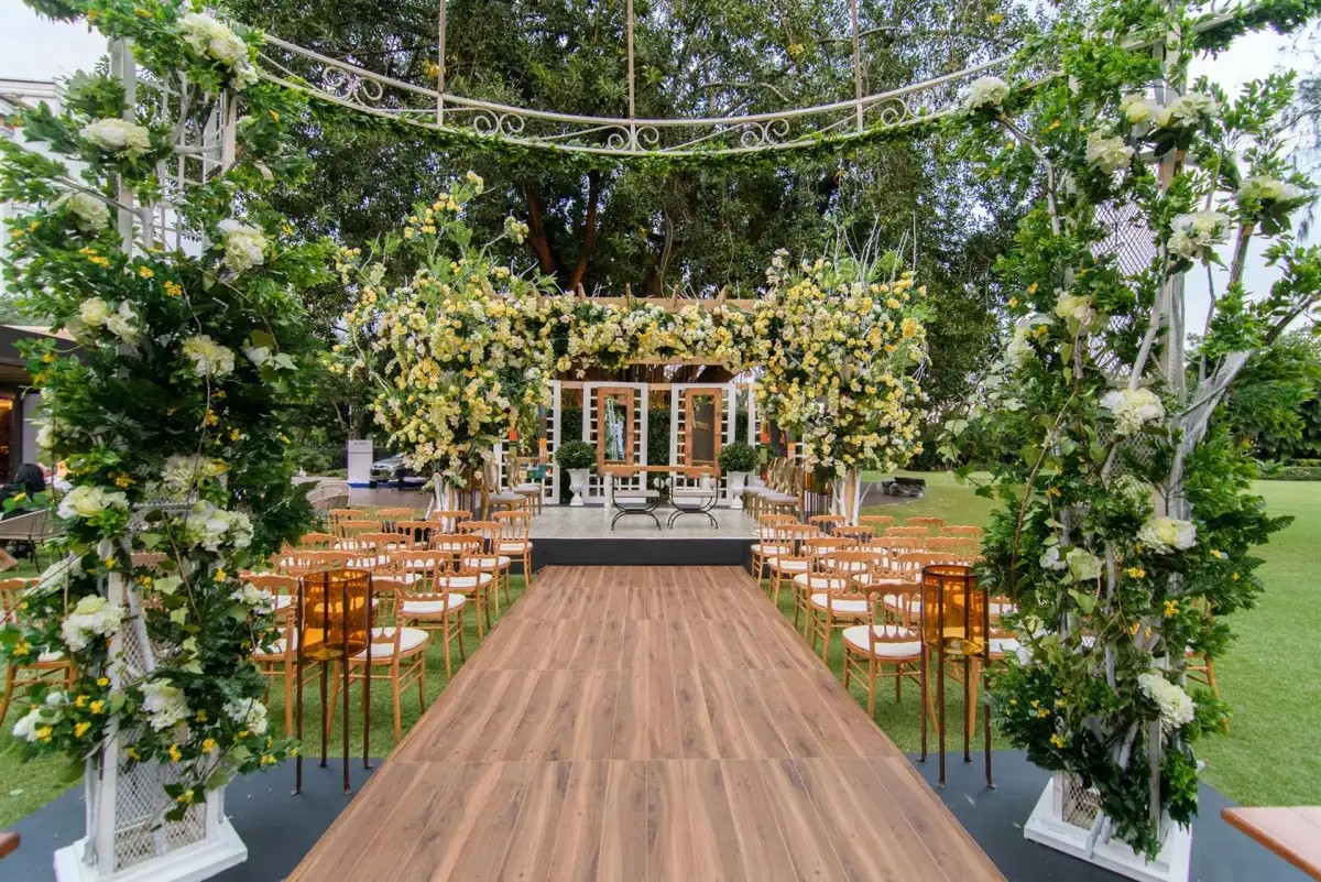 EL EMBAJADOR A ROYAL HIDEAWAY HOTEL (EX. OCCIDENTAL)