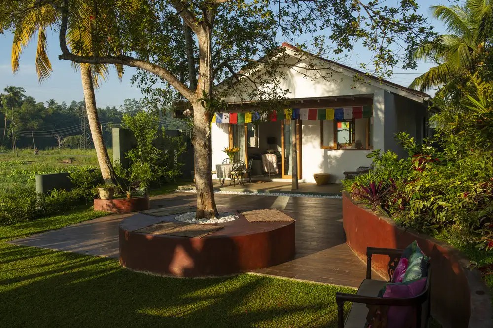 LUXURY VILLA 4