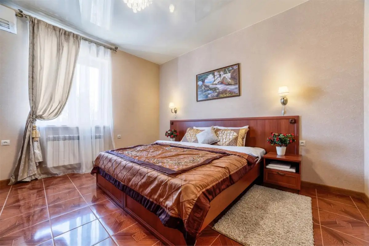 WELL HOUSE HOTEL (ВЕЛЛ ХАУС)