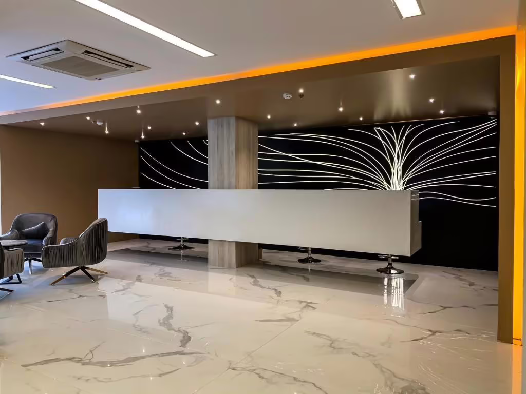 REGAL RESEAU HOTEL & SPA