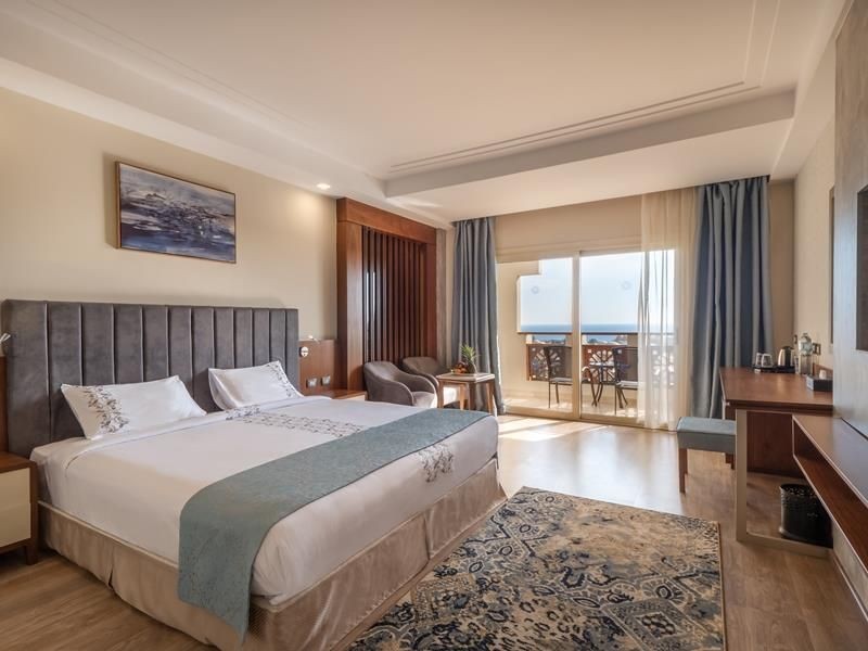 grand club (executive) sea view