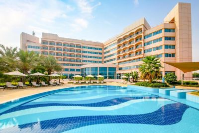 DANAT JEBEL AL DHANNA RESORT